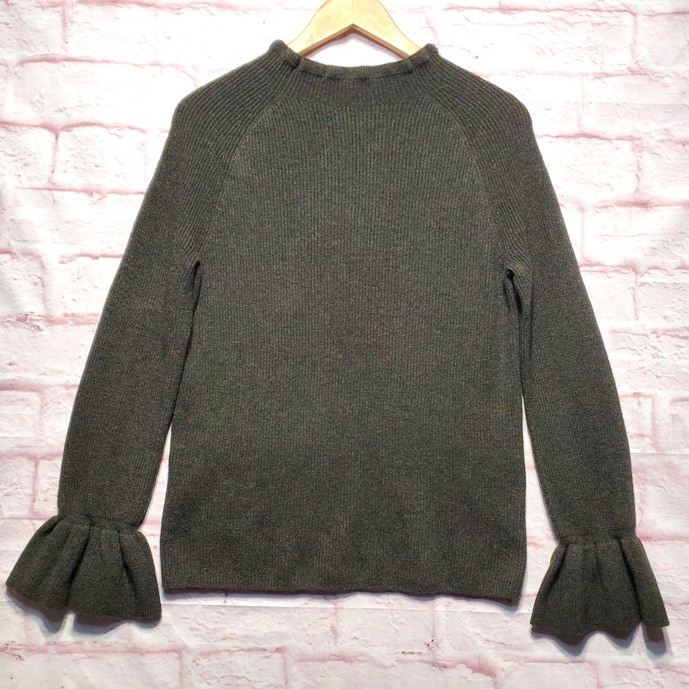 Banana Republic Sweater Womens Small Green Ruffle Sleeve Merino‎ Wool Blend Knit